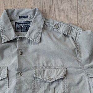 Abercrombie Fitch Mens Short Sleeve Button Up Safari Shirt Tan Khaki Utility y2k